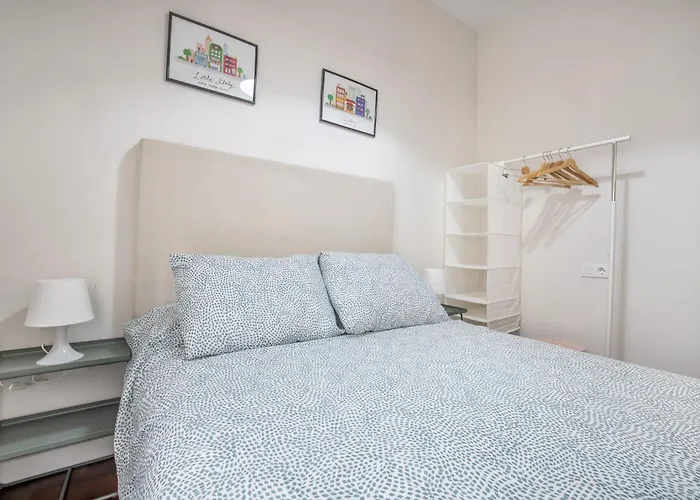 Andalusi & Centre & Parking Incluido דירה